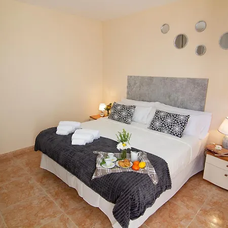 Apartment Townhouse With A Sea View In