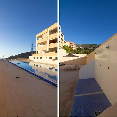 Townhouse With A Sea View In Apartment